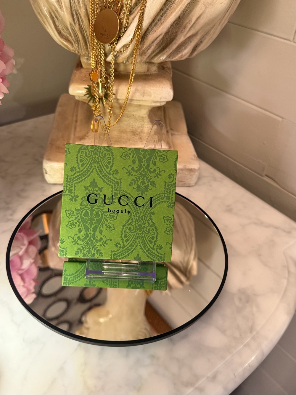 GWP NIB Giftable 💝 Gucci GG Beauty silver tone compact mirror green Gucci box - Picture 2 of 4
